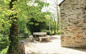 Nice home in La Gacilly with 2 Bedrooms and WiFi