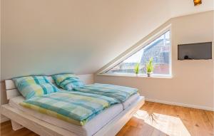 Nice home in Langenhorn with 2 Bedrooms and WiFi