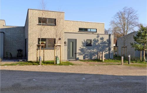 Nice home in Lembruch-Dmmer See with 2 Bedrooms, Sauna and WiFi