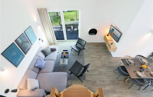 Nice home in Lembruch-Dmmer See with Sauna, WiFi and Indoor swimming pool
