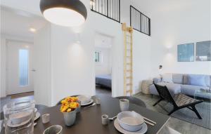 Nice home in Lembruch-Dmmer See with Sauna, WiFi and Indoor swimming pool