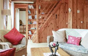 Nice home in Lignol with WiFi, Outdoor swimming pool and Heated swimming pool