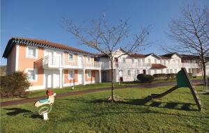 Nice home in Marciac with 1 Bedrooms and Outdoor swimming pool