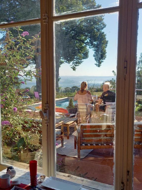 Nice home in Marquefave with Sauna, WiFi and Swimming pool