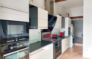 Maison de vacances Nice home in Marquefave with Sauna, WiFi and Swimming pool  31390 Marquefave Midi-Pyrénées
