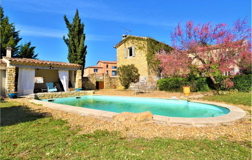 Maison de vacances Nice home in Mejannes les Als with WiFi, Private swimming pool and Outdoor swimming pool  30340 Méjannes-lès-Alès