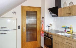 Nice home in Mllenbach with 3 Bedrooms and WiFi