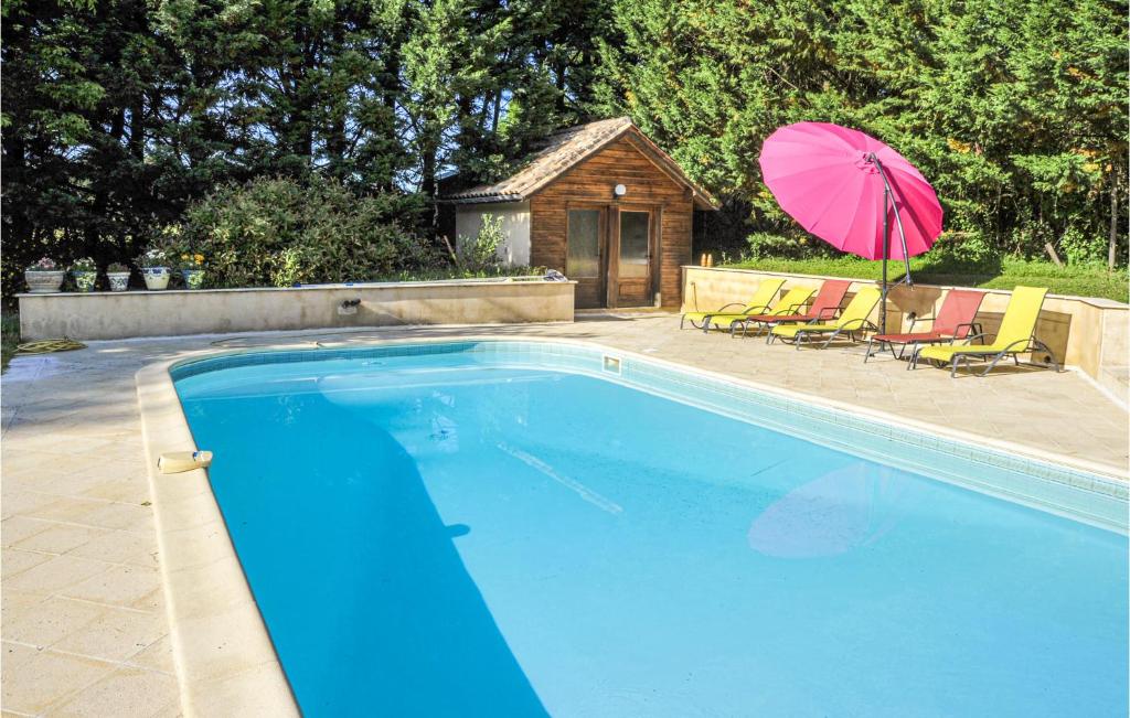 Maison de vacances Nice home in Monsegur with 3 Bedrooms, Private swimming pool and Outdoor swimming pool  33580 Saint-Ferme