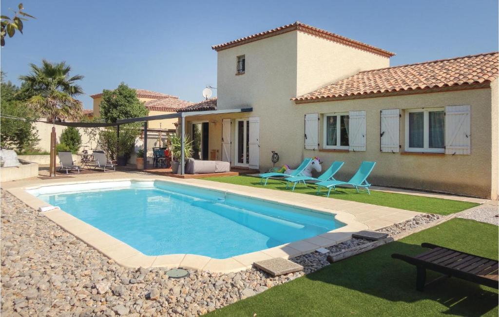 Nice home in Montblanc with 4 Bedrooms, WiFi and Outdoor swimming pool , 34290 Montblanc