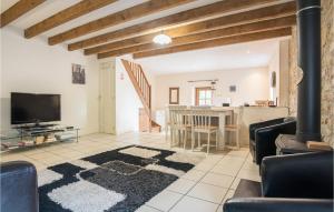 Nice home in Nanclars with 2 Bedrooms, WiFi and Outdoor swimming pool