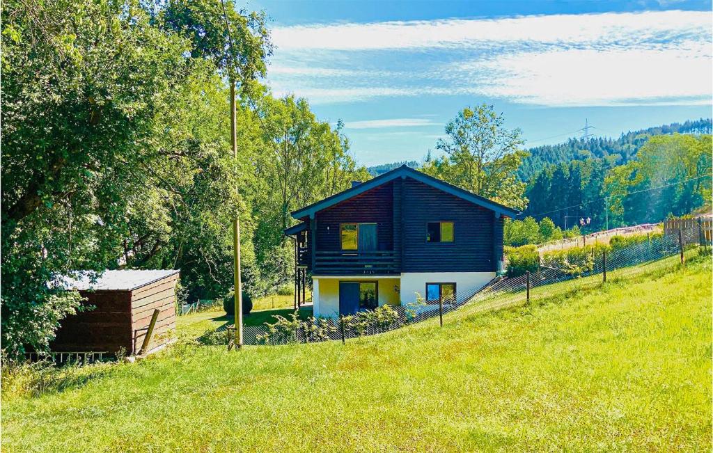Nice home in Nimsreuland with 4 Bedrooms and WiFi , 54614 Nimsreuland