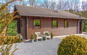 Nice home in Nimsreuland with 4 Bedrooms and WiFi