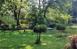 Nice home in Plobannalec-Lesconil w/ 3 Bedrooms