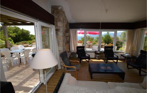 Nice home in Porticcio with 4 Bedrooms and WiFi