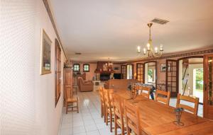 Nice home in Prades with 5 Bedrooms, WiFi and Private swimming pool