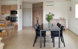 Nice home in Quarante with 3 Bedrooms, WiFi and Outdoor swimming pool