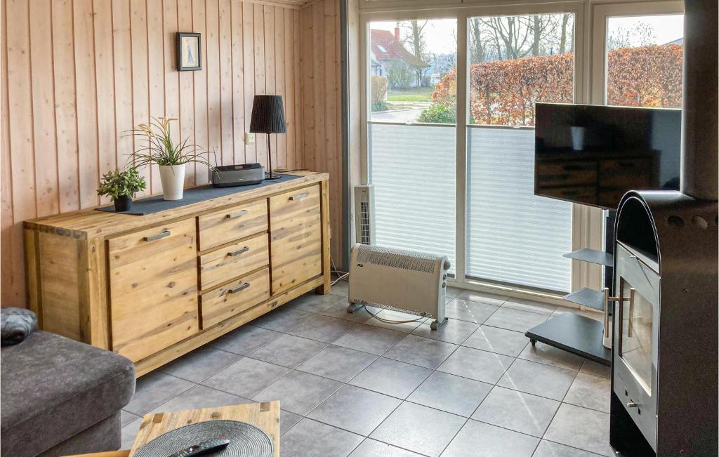 Nice home in Rechlin with 2 Bedrooms, Sauna and WiFi , 17248 Rechlin