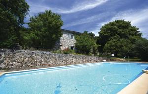 Nice home in Roynac with 5 Bedrooms, WiFi and Outdoor swimming pool