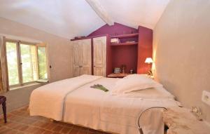 Nice home in Saignon with 1 Bedrooms and WiFi