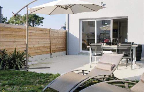 Nice home in Saint Germain sur Ay with 2 Bedrooms and WiFi