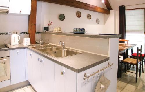 Nice home in Sand with 3 Bedrooms and WiFi