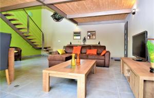 Nice home in Sauveterre with 4 Bedrooms, WiFi and Outdoor swimming pool