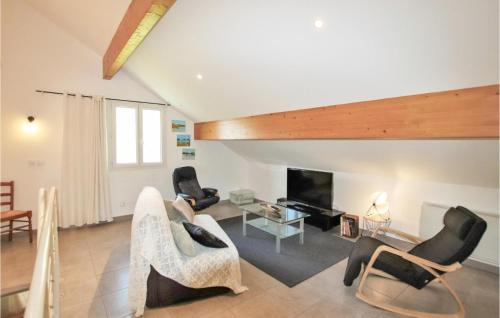 Nice home in Schilienne with 2 Bedrooms and WiFi