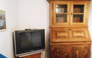 Nice home in Spangenberg with 4 Bedrooms and WiFi