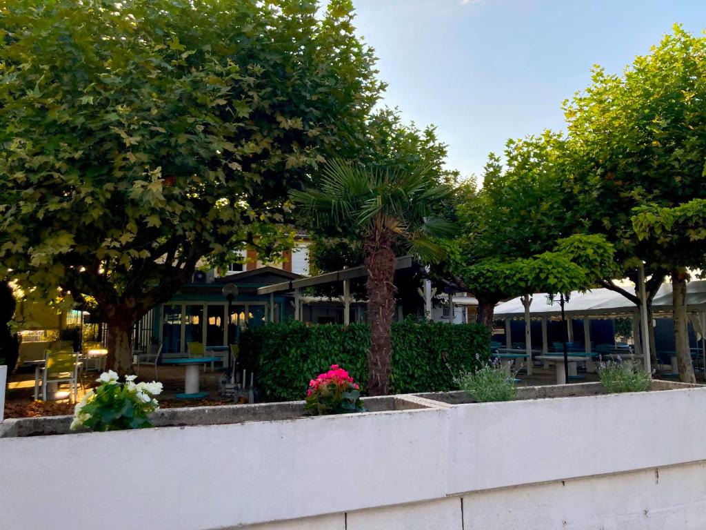 Nice home in Ssel with WiFi and 2 Bedrooms
