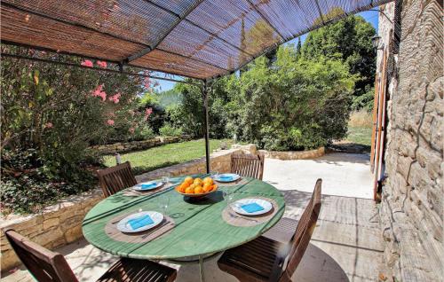 Nice home in ST Didier with Outdoor swimming pool, WiFi and 2 Bedrooms