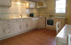 Nice home in St Maixent sur Vie with 4 Bedrooms, Private swimming pool and Indoor swimming pool