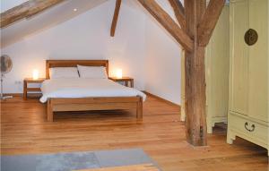 Nice home in Tasque with 1 Bedrooms, WiFi and Private swimming pool