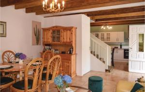 Nice home in Trezeny w/ 3 Bedrooms