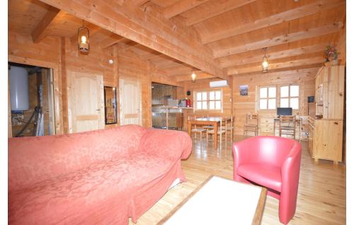 Nice home in VENTISERI with Outdoor swimming pool, 2 Bedrooms and WiFi