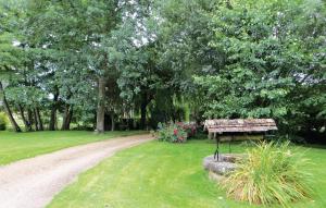 Nice home in Vernie with 2 Bedrooms and WiFi