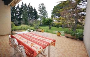 Nice home in Viols with 2 Bedrooms