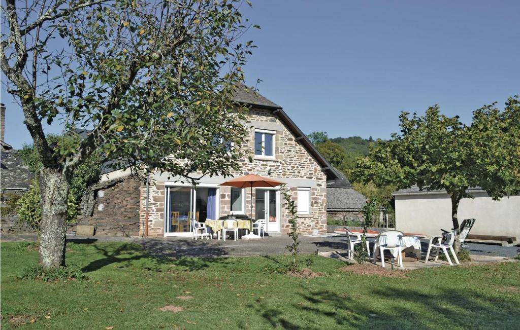 Maison de vacances Nice home in Voutezac with 3 Bedrooms, Internet and Outdoor swimming pool  19130 Voutezac