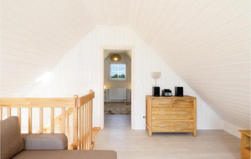 Nice home in Zerpenschleuse with 2 Bedrooms and WiFi