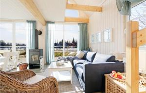 Nice home in Zerpenschleuse with 2 Bedrooms and WiFi