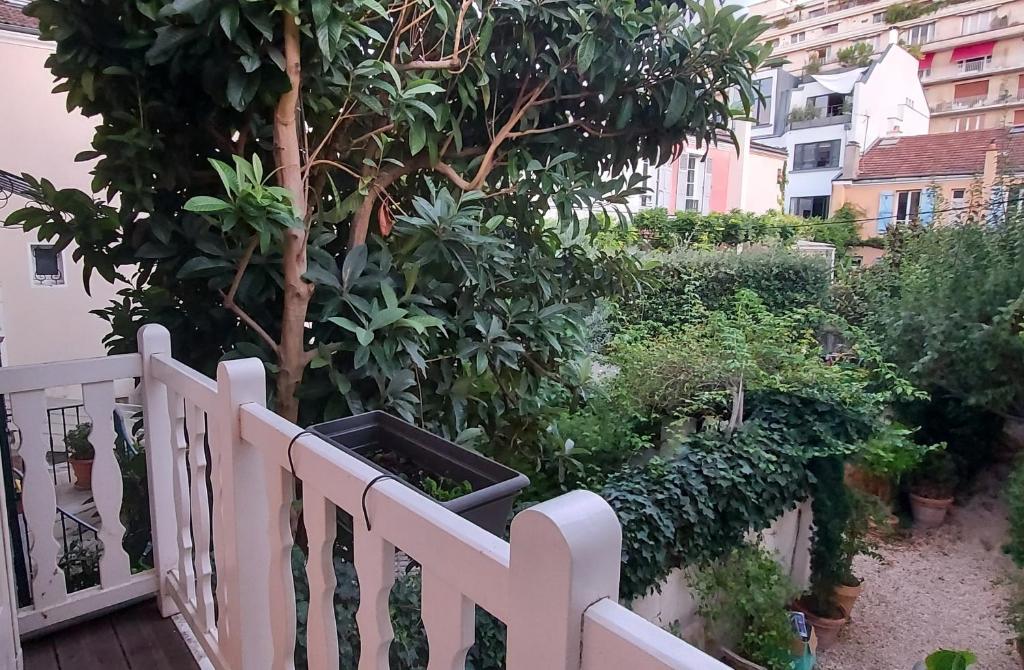 Nice house a stone s throw away from the strong rocky coast 29760 Saint-Guénolé