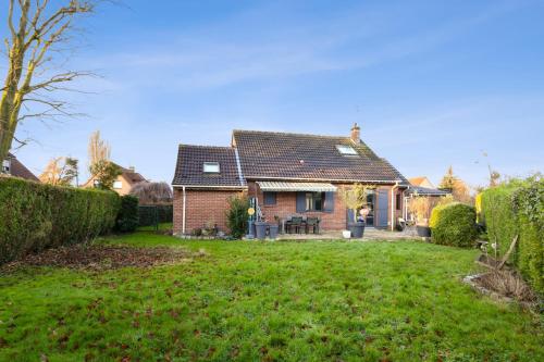 Nice house w garden in Capinghem 15 min to Lille - Welkeys