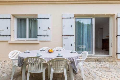 Nice house with a yard - La Rochelle - Welkeys