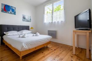 Nice house with garden in La Rochelle - Welkeys