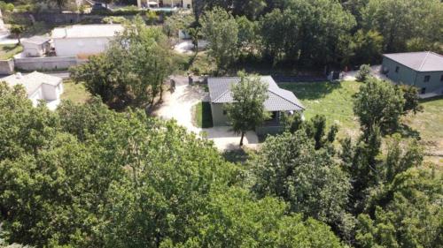 Nice property near Touristic Sightseeing and River