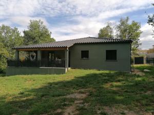 Nice property near Touristic Sightseeing and River