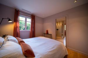 Nice villa with swimming pool and garden nature peace and quiet