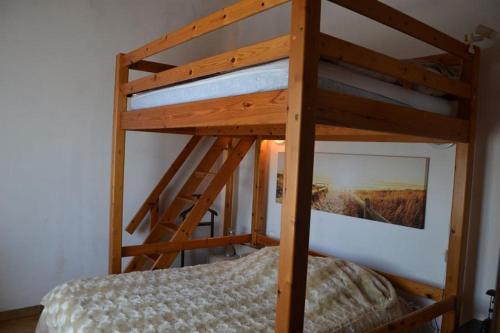 NOIRMOUTIER : LOCATION DE VACANCES POUR 8 PERSONNES À BARBÂTRE