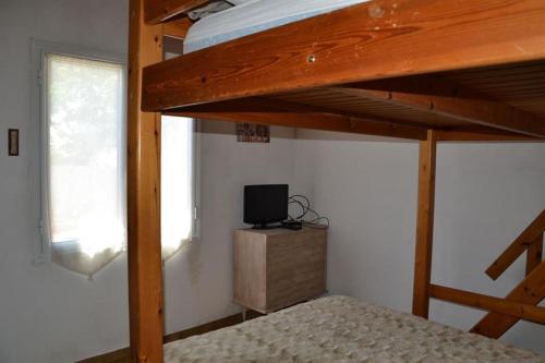 NOIRMOUTIER : LOCATION DE VACANCES POUR 8 PERSONNES À BARBÂTRE