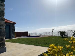 north&south views calheta