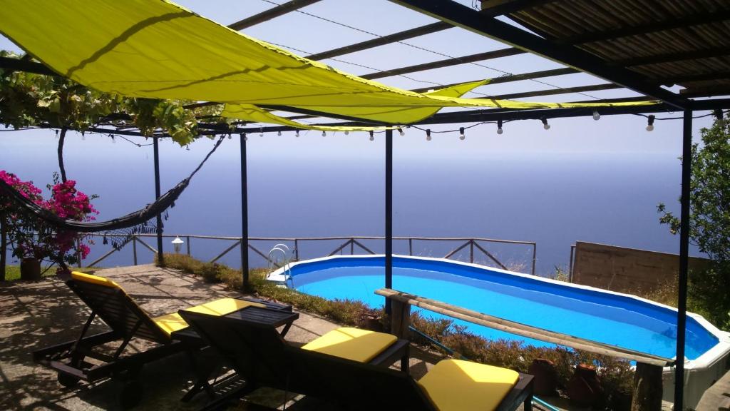 Ocean View Cottage Caminho das Cales e Chada, 9370-711 Arco da Calheta